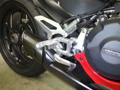 Ducati Panigale V2 Bayliss 2023