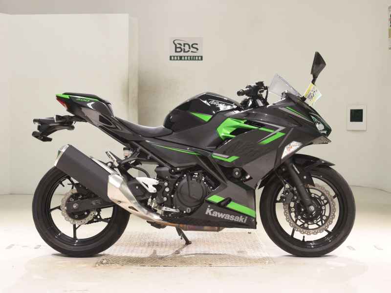 Kawasaki Ninja 400 2023