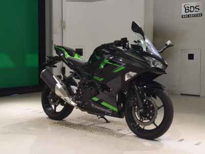 Kawasaki Ninja 400 2023