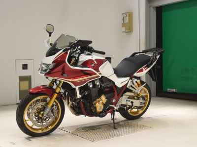 Honda CB1300 Super Boldor 2023