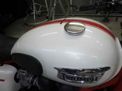 Triumph Thruxton 900 2011