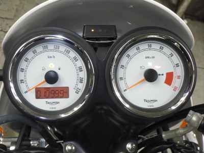 Triumph Thruxton 900 2011