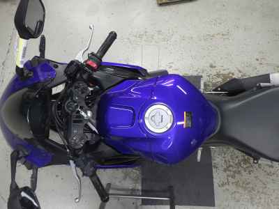 Yamaha YZF-R3 2025