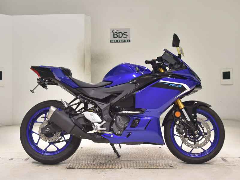 Yamaha YZF-R3 2025