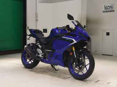 Yamaha YZF-R3 2025
