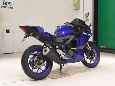 Yamaha YZF-R3 2025