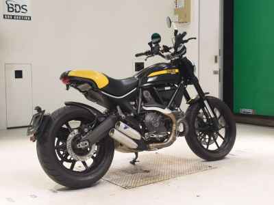 Ducati Scrambler Full Throttle 2015