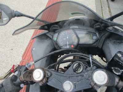 Yamaha YZF-R25 2015