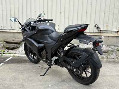 Suzuki Gixxer 250SF