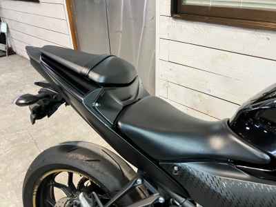 Yamaha YZF-R25 2021