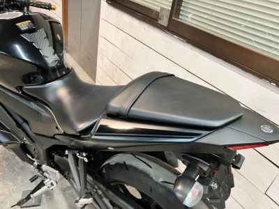 Yamaha YZF-R25 2021