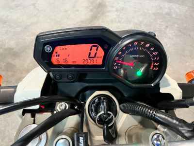 Yamaha XJ6 N 2012