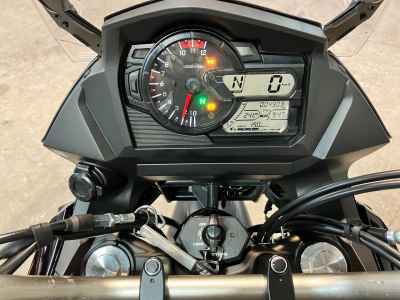 Suzuki V-Strom 650 2025