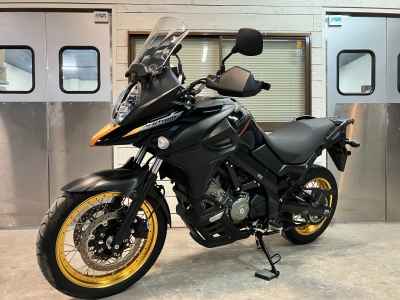 Suzuki V-Strom 650 2025