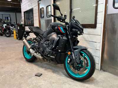 Yamaha MT-10 SP 2022