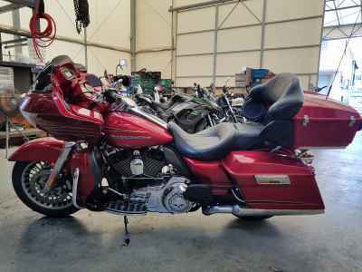 Harley-Davidson Road Glide FLTRU1690 2012