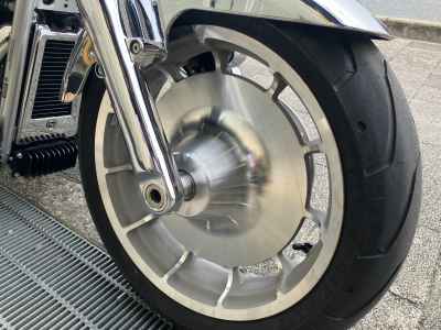 Harley-Davidson FLSTFI 2025