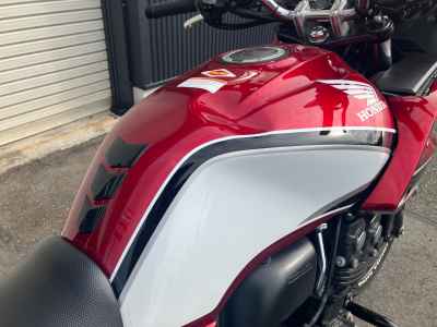 Honda CB400 Super Boldor 2021