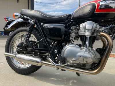 Kawasaki W400 2011