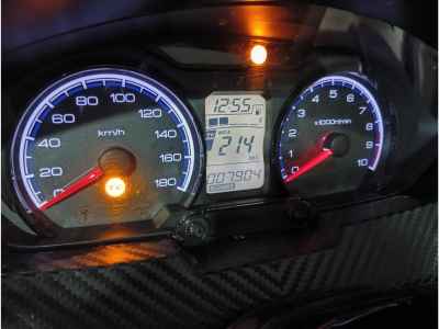 Suzuki Burgman 400 2023