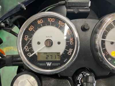 Kawasaki W800 2022