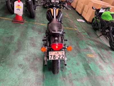 Kawasaki W800 2022