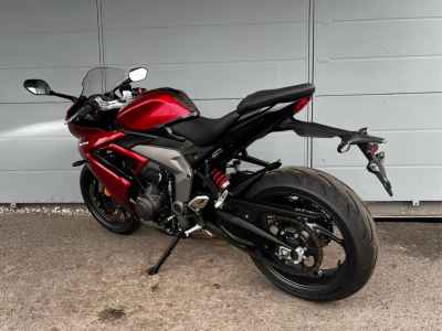 Triumph Daytona 660 2024