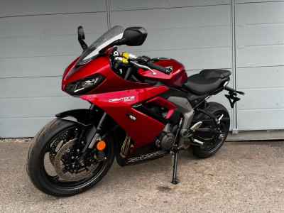 Triumph Daytona 660 2024