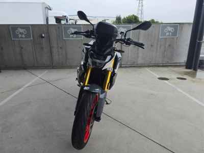 BMW G310R 2021