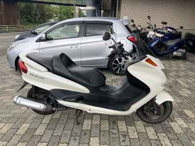 Yamaha Majesty 250