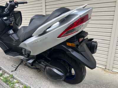 Suzuki Burgman 400 2024