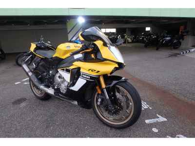 Yamaha YZF-R1 2016
