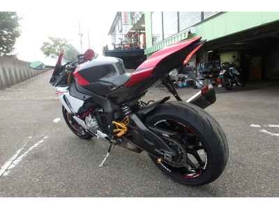 Yamaha YZF-R1 2015