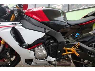 Yamaha YZF-R1 2015
