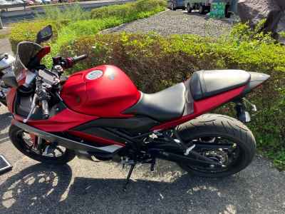 Yamaha YZF-R25 2019