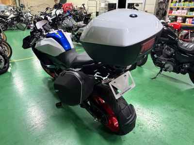 BMW F900XR 2025