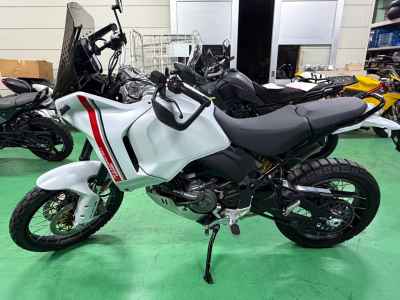 Ducati DesertX 2024