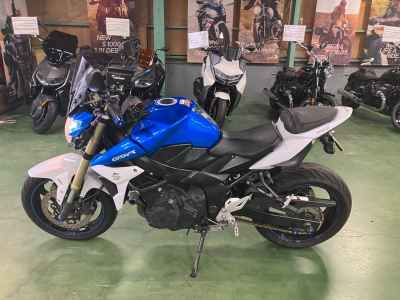 Suzuki GSR750 2014