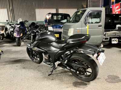 Suzuki Gixxer 250SF