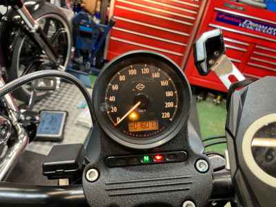Harley-Davidson Sportster Iron XL883N 2017