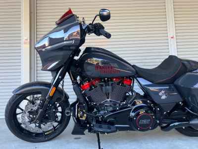 Harley-Davidson FLHXSTSE CVO 2026