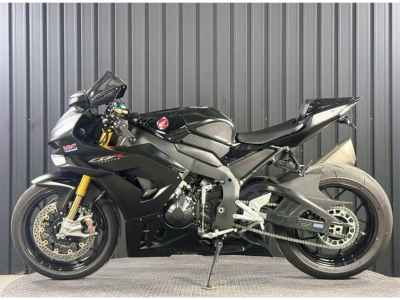 Honda CBR1000RR-R FB 2025