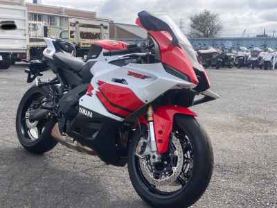 Yamaha YZF-R9 2026