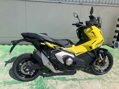 Honda X-Adv 750 2025