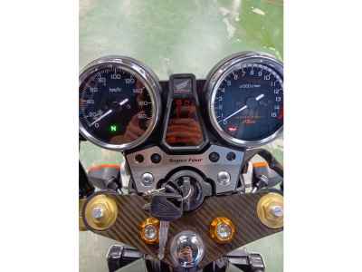 Honda CB400SF 2016