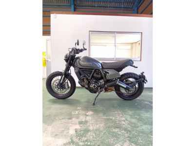 Ducati Scrambler Nightshift 2021