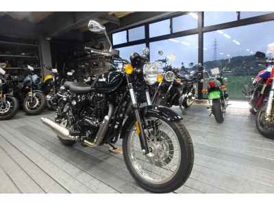 Benelli Imperiale 400 2023