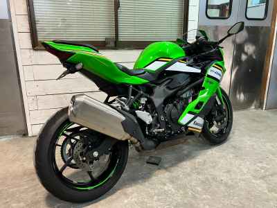 Kawasaki Ninja ZX-4RR 2025