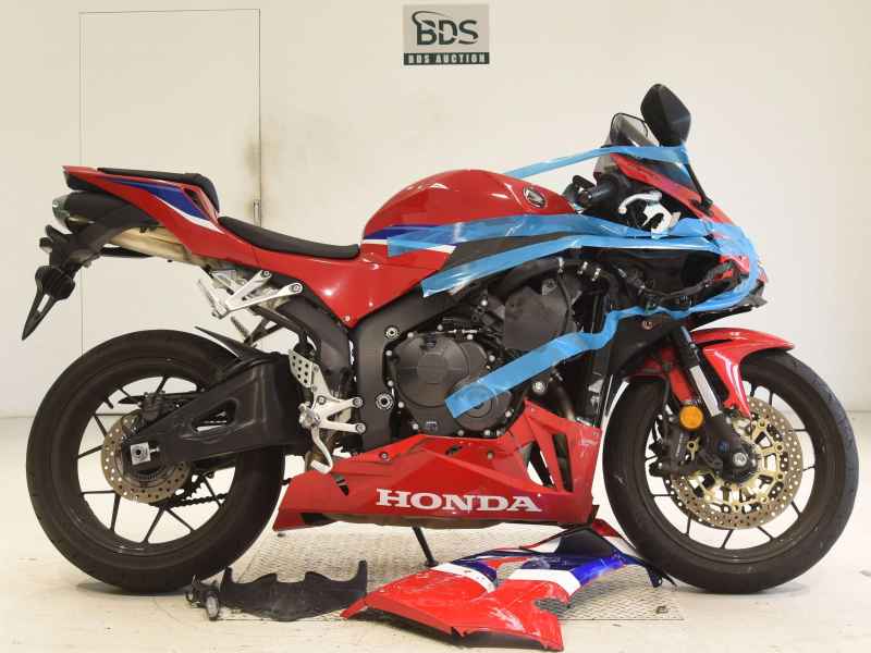Honda CBR600RR 2024