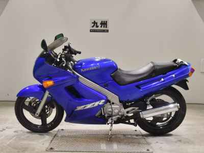 Kawasaki ZZR250